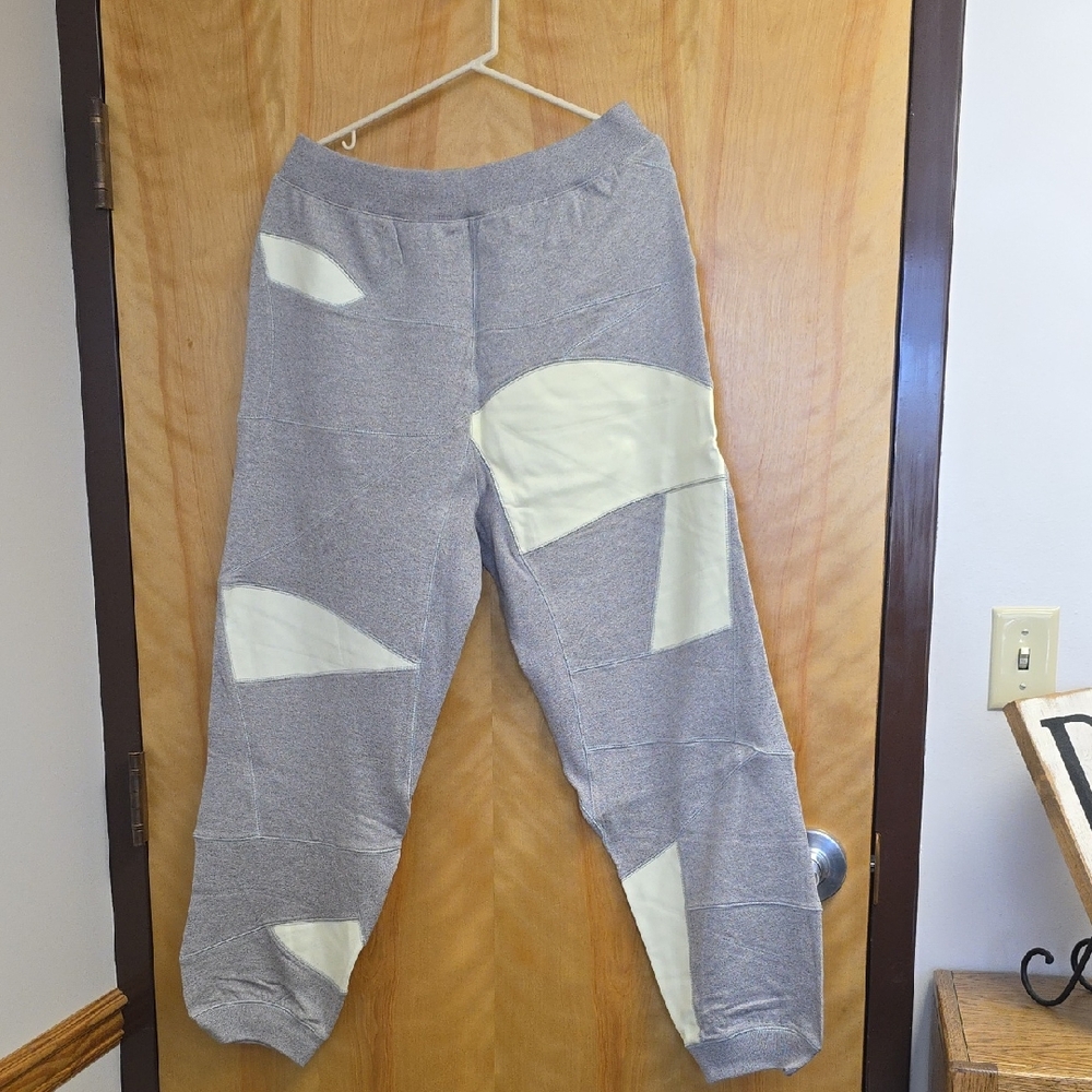 Hall of Fame Brand Men's Gray & Cream Patchwork Sweats/Joggers New Men's Large